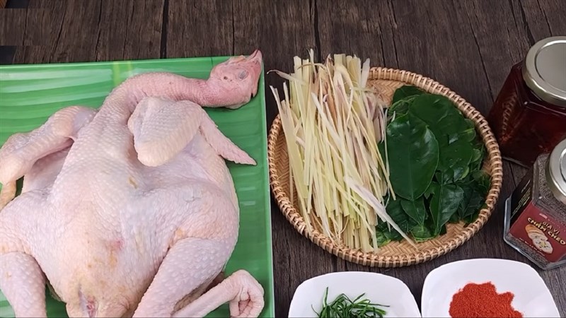Nguyên liệu món ăn gà đốt ô thum campuchia