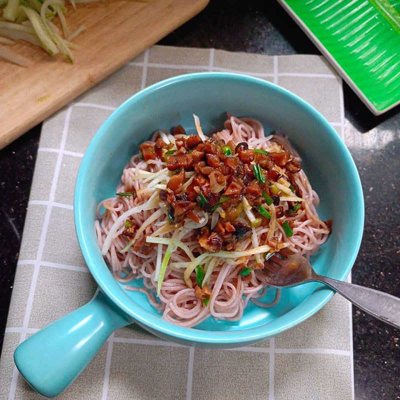 Bước 4 Làm bún gạo lứt trộn chay Bún gạo lứt trộn chay