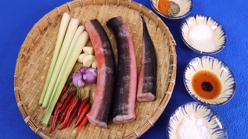 Nguyên liệu món ăn lươn nướng sa tế