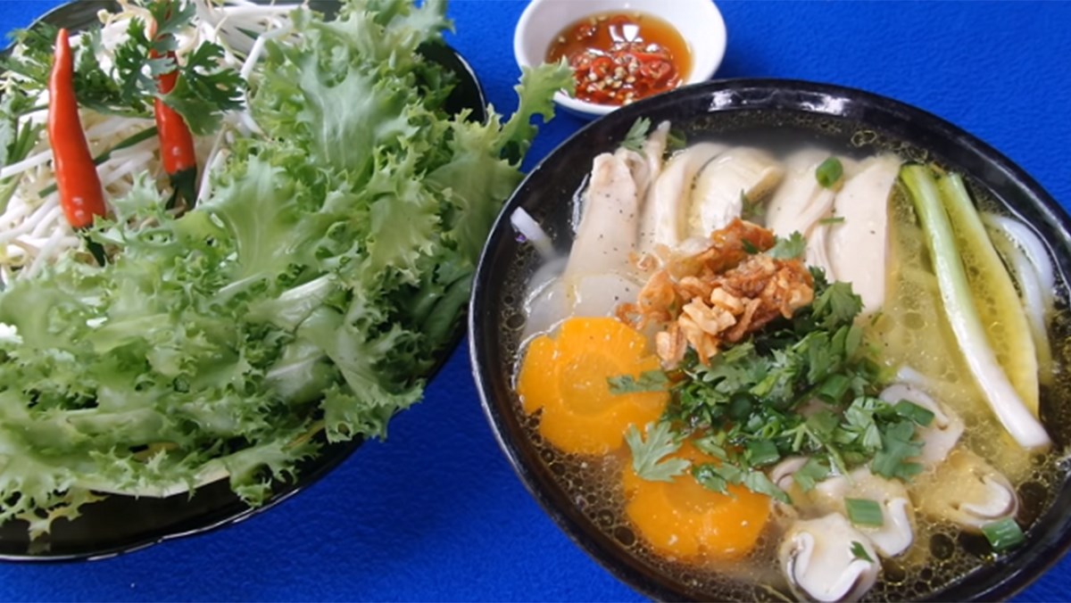Bánh canh gà