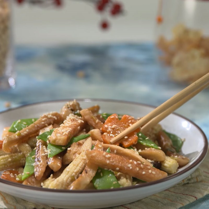 Bước 4 Thành phẩm Bắp non xào mì căn