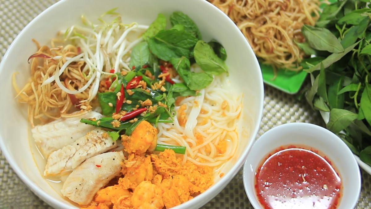 Bún cá lóc tôm tươi