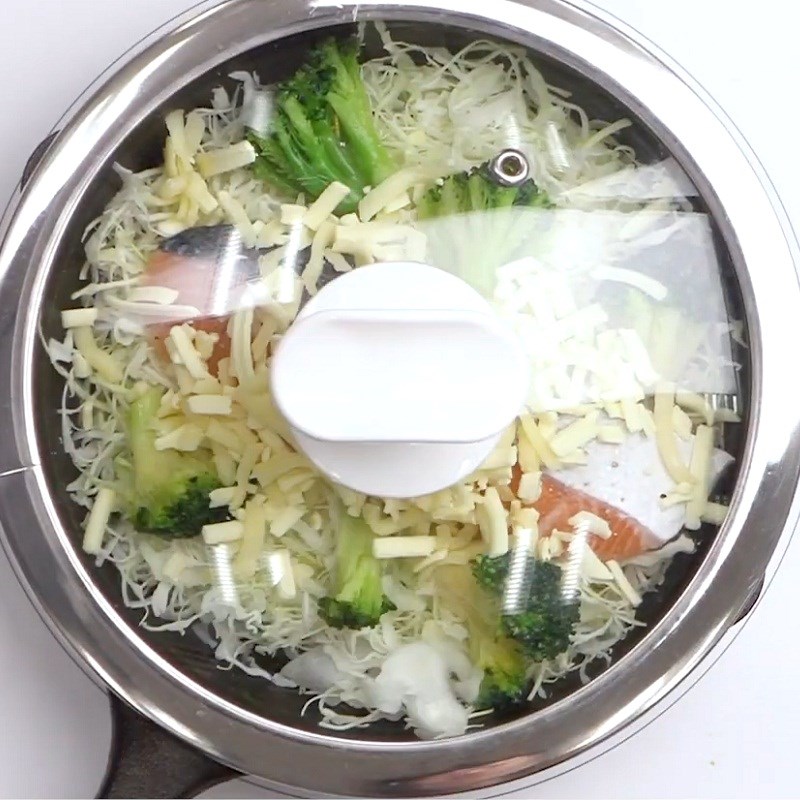 Bước 4 Hấp cá hồi Cá hồi hấp bắp cải