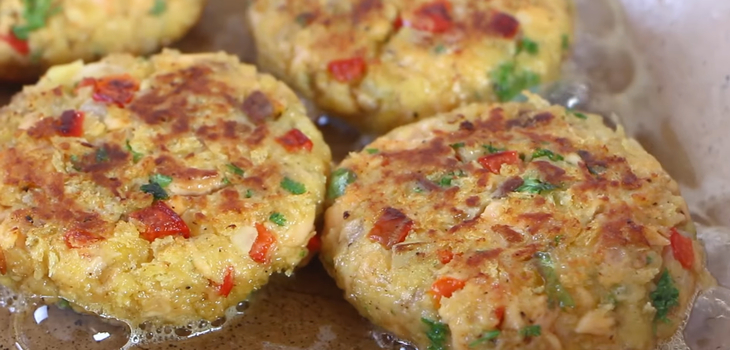 Bước 5 Chiên bánh Bánh cá hồi chiên