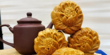 2 cách làm bánh trung thu nhân đậu xanh thơm ngon dành cho gia đình 14 cach lam banh trung thu nhan dau xanh bang noi chien khong avt 1200x676 1