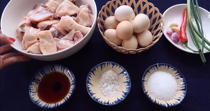 Nguyên liệu món ăn gà kho tàu