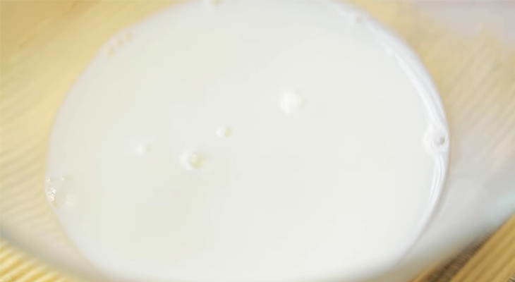 Bước 2 Làm custard bắp Mousse trái bắp