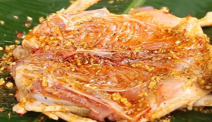 Bước 4 Ướp vịt Vịt nướng Vân Đình