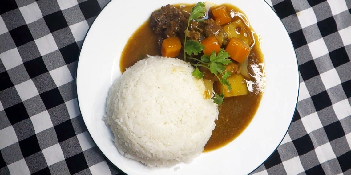 cach nau ca ri bo kieu nhat cuc de cho bua an them ngon mieng avt 1200x676 1
