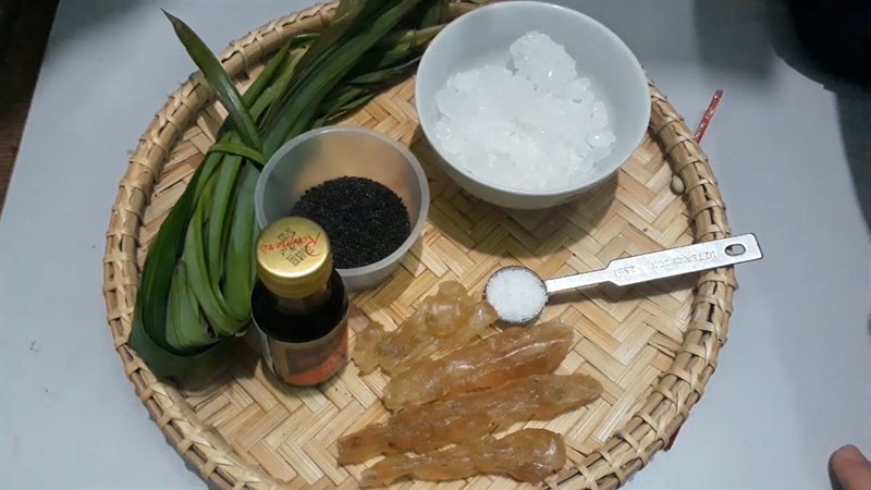 Nguyên liệu món ăn chè mủ trôm