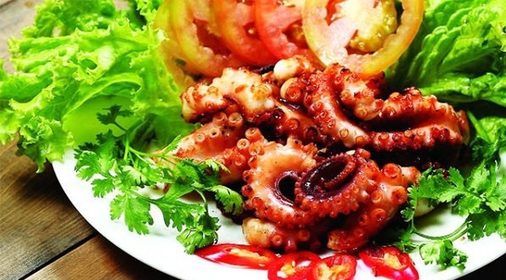 Bước 4 Thành phẩm Bạch tuộc nướng sa tế
