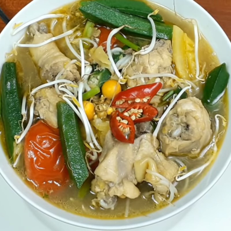 Bước 4 Thành phẩm Canh gà nấu chua