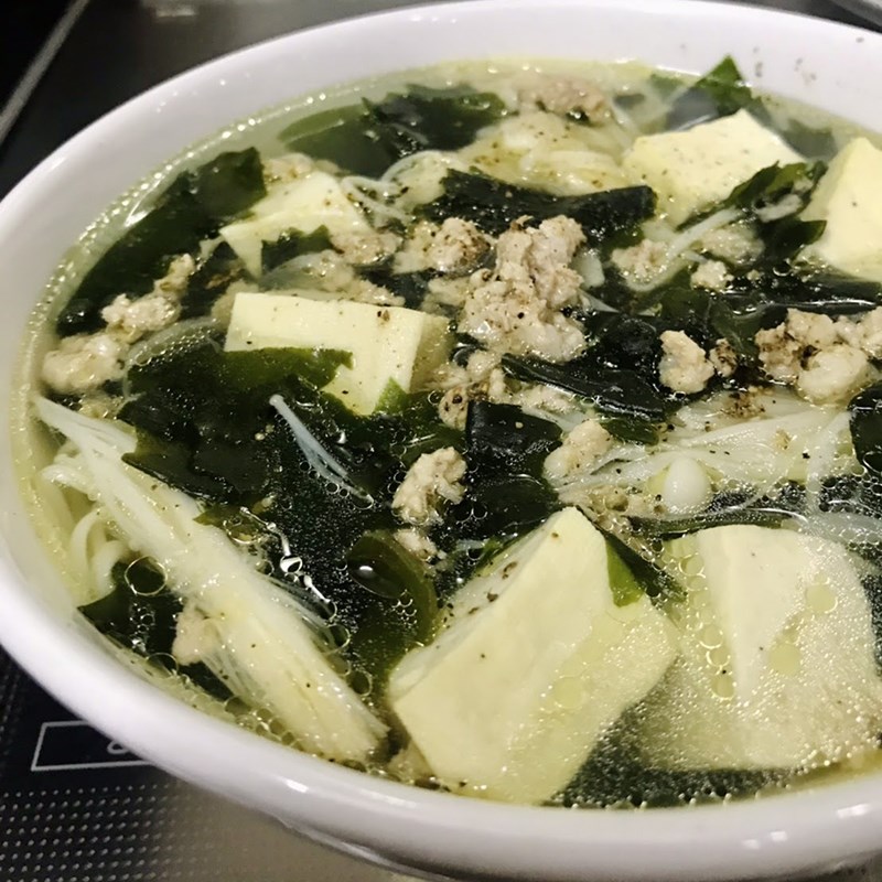 Bước 4 Thành phẩm Canh rong biển thịt bằm đậu hũ
