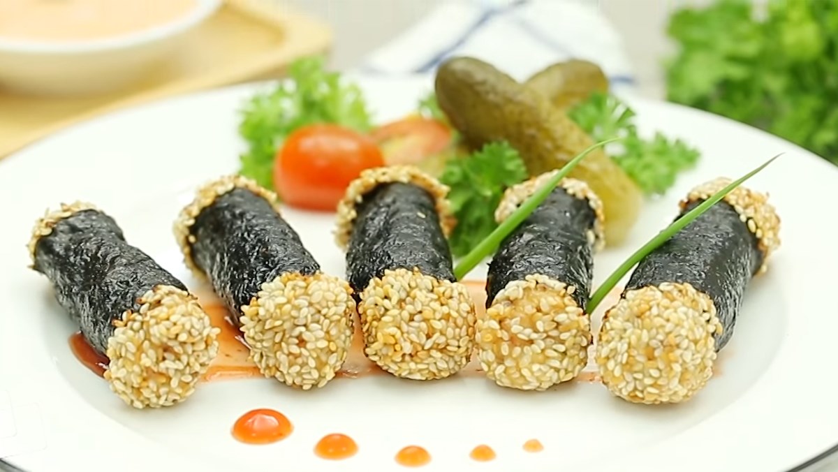 chả giò hải sản cuộn rong biển
