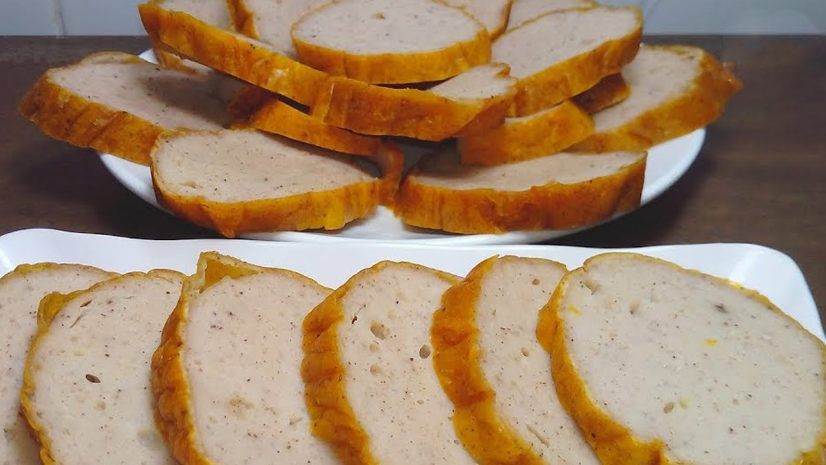 Chả quế chay từ bột mì căn và đậu hũ