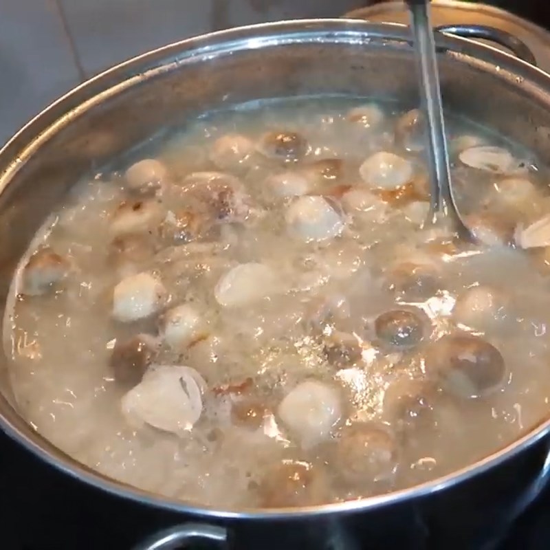 Bước 4 Hoàn thành Cháo cá lóc nấu bầu và nấm rơm