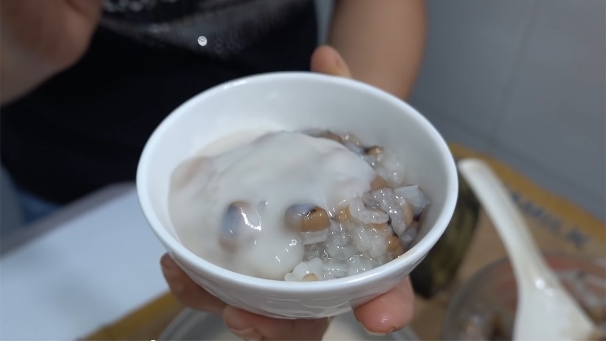 Chè đậu trắng bằng nồi cơm điện