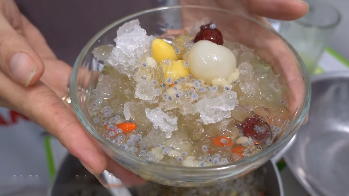 Chè mủ trôm bạch quả