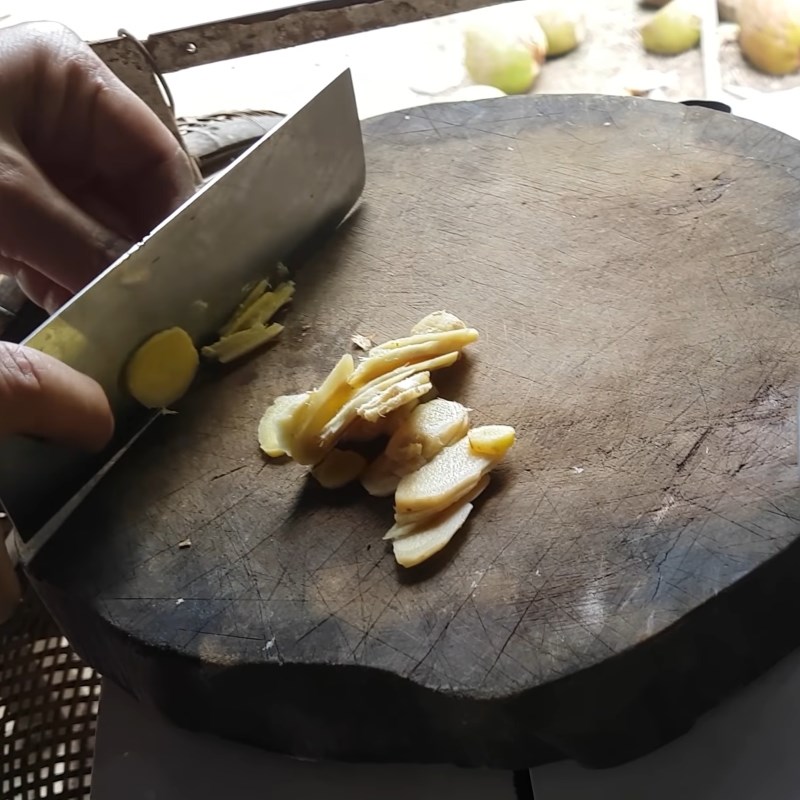 Bước 6 Nấu nước đường Chè trôi nước gấc nhân sầu riêng