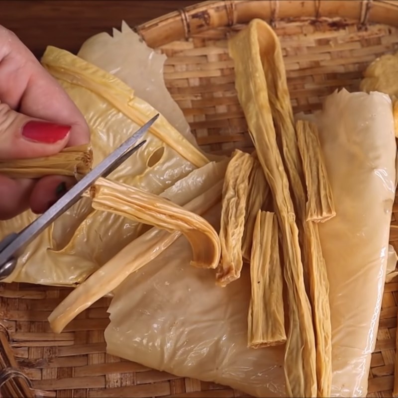 Bước 2 Chiên đậu hũ Phở chay bò lát
