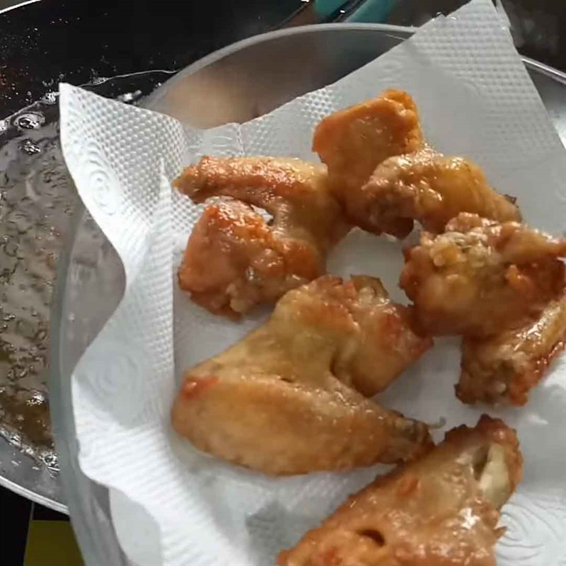 Bước 3 Chiên gà Xôi gà chiên nước mắm