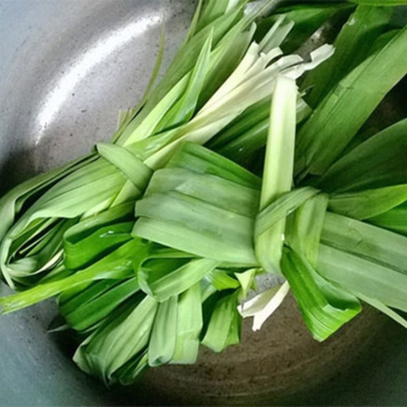 Bước 1 Chuẩn bị gạo lứt và hạt sen Sữa hạt sen gạo lứt
