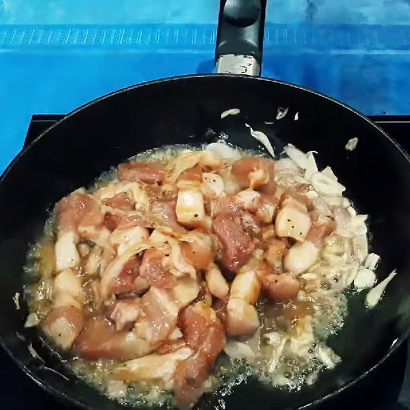 Bước 4 Kho thịt Củ hủ dừa kho thịt