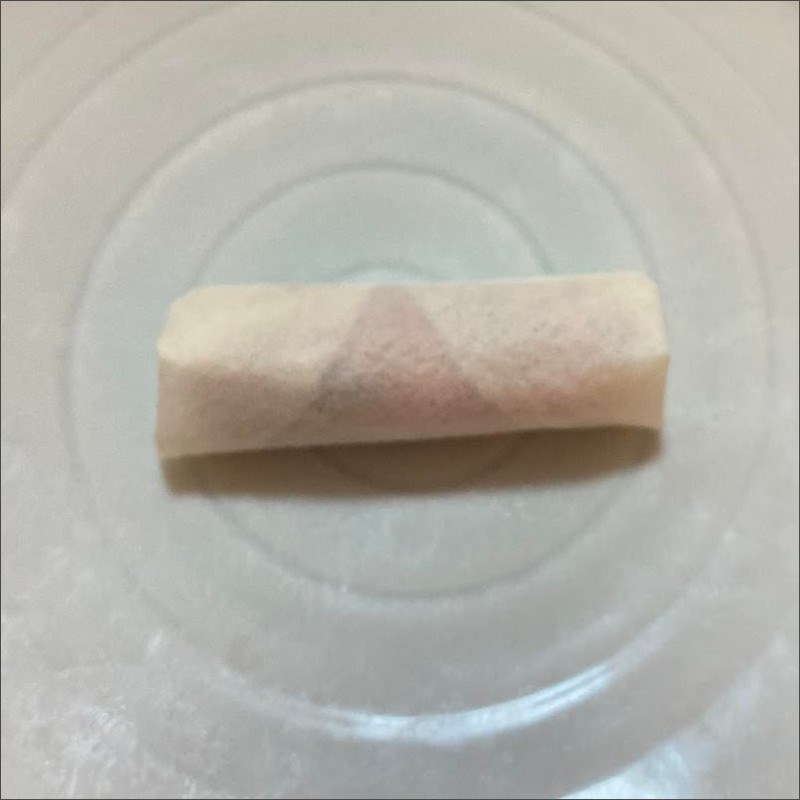 Bước 2 Cuốn và chiên chả giò và làm nước chấm Cách làm bún chả giò với chả giò tự làm