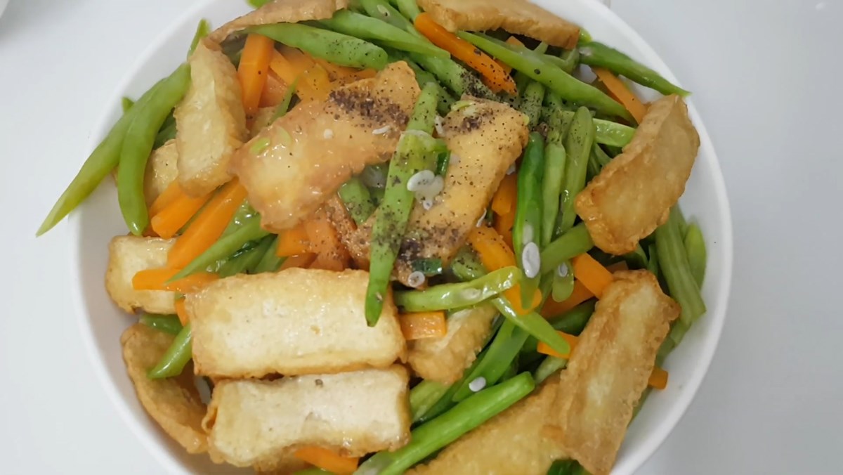 Đậu que xào đậu hũ