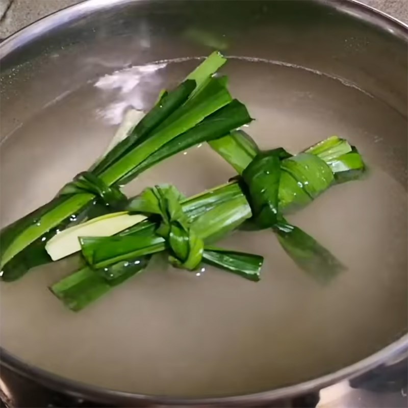 Bước 2 Nấu rau câu Rau câu nhãn đậu biếc