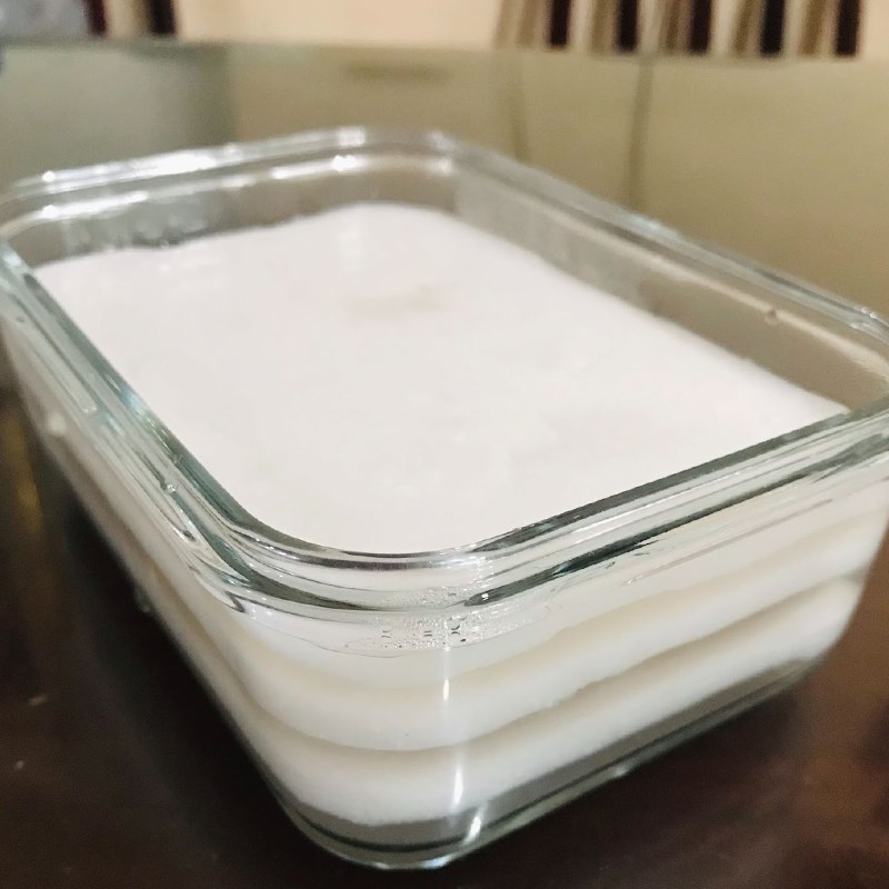 Bước 3 Đổ rau câu ra khuôn Rau câu nước cốt dừa
