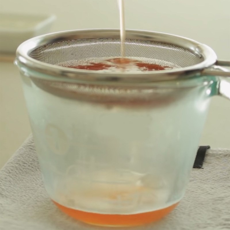 Bước 5 Đun siro bưởi Mousse bưởi
