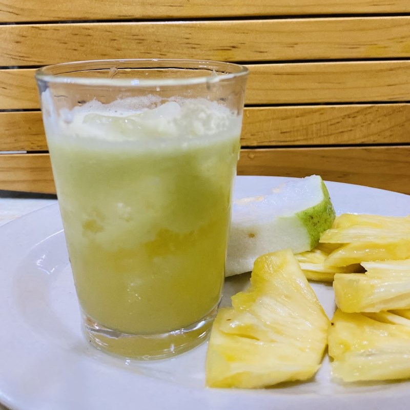 Bước 3 Thành phẩm Nước ép dứa ổi