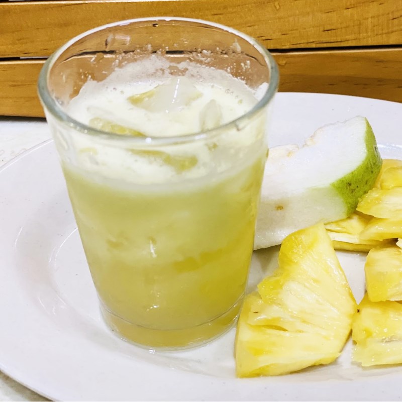 Bước 3 Thành phẩm Nước ép dứa ổi