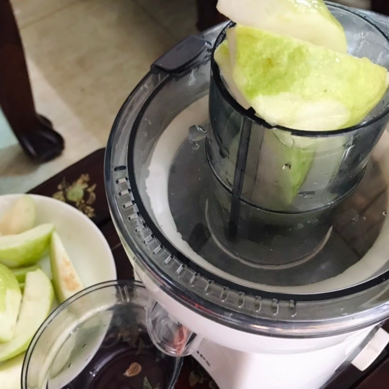 Bước 2 Làm nước ép ổi Nước ép ổi