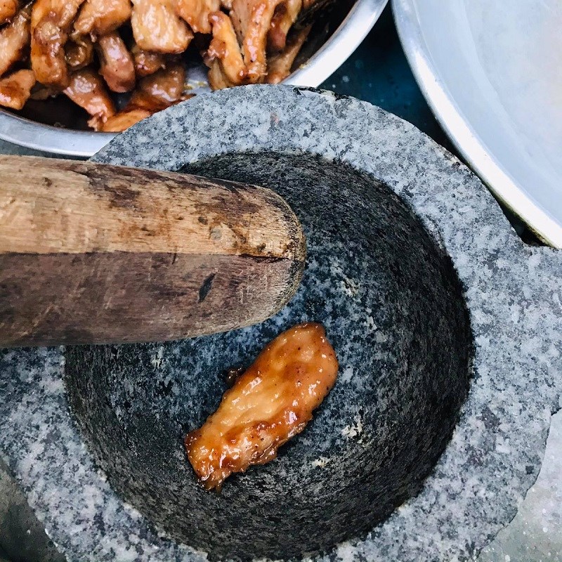 Bước 4 Giã thịt Chà bông thịt heo (công thức được chia sẻ từ người dùng)