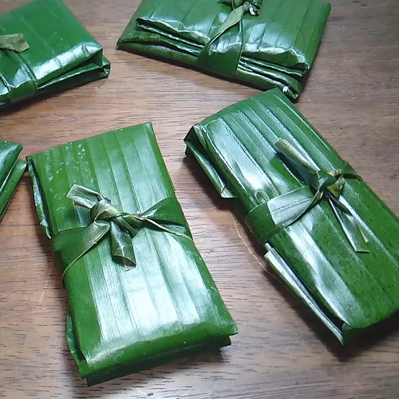 Bước 6 Gói bánh Bánh nậm chay nhân nấm