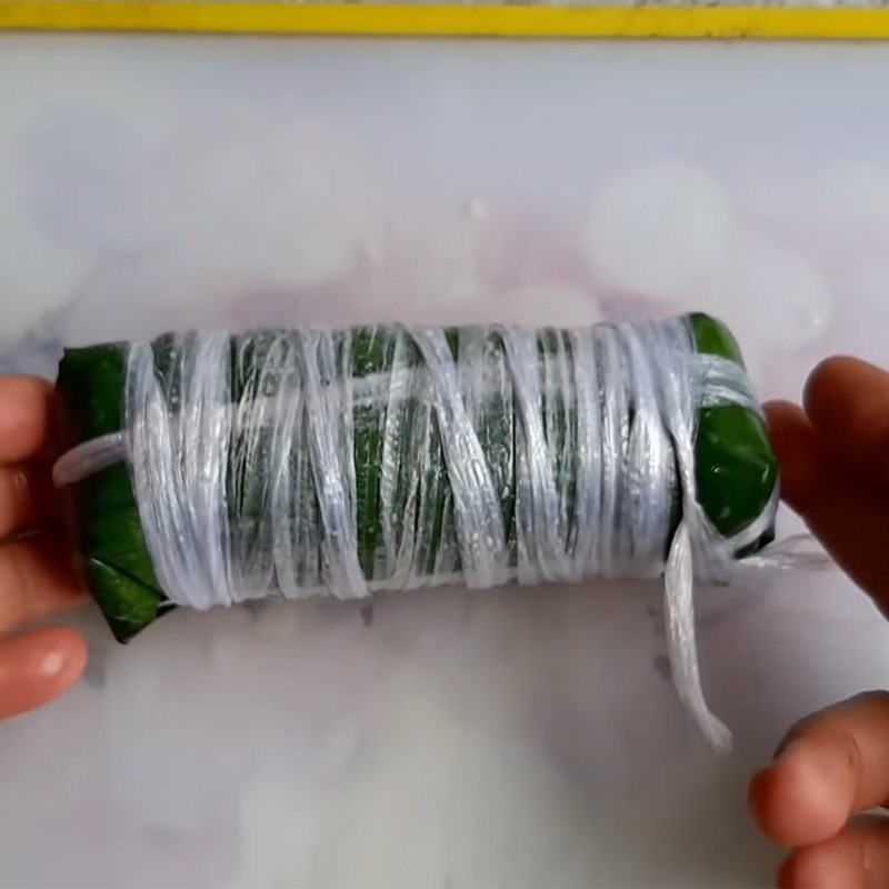 Bước 5 Gói chả Chả lụa tàu hũ ky tươi