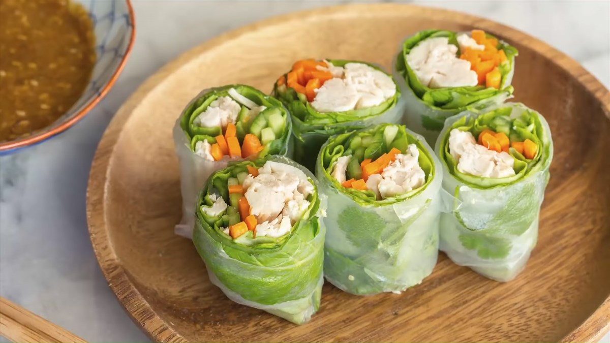 Gỏi cuốn thịt gà đơn giản