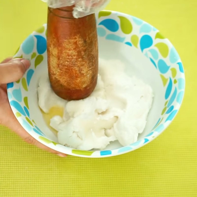 Bước 2 Hấp bột Bánh gạo nhân phô mai lát
