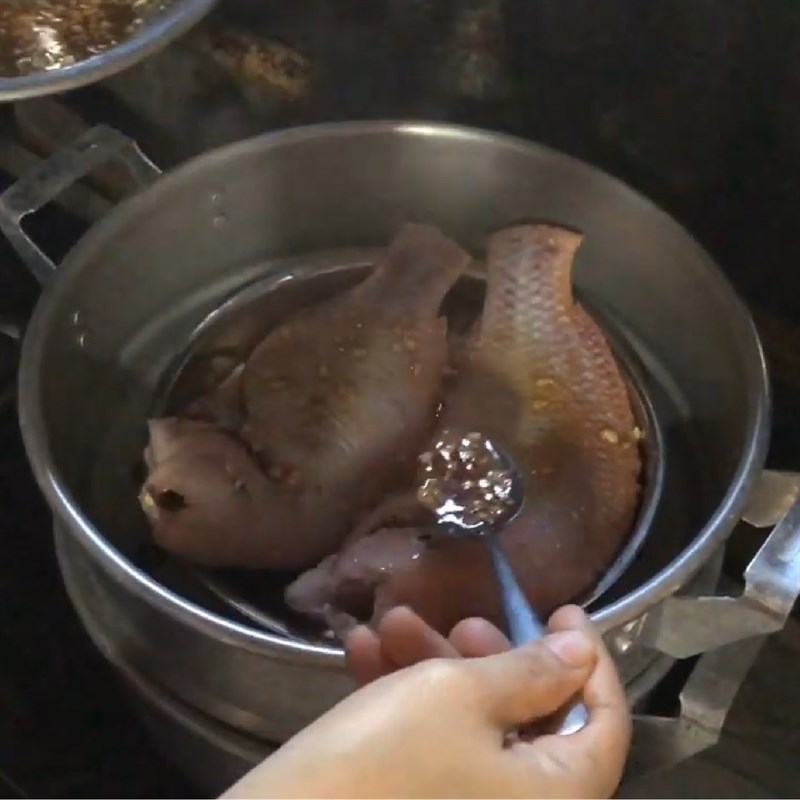 Bước 4 Hấp cá Cá diêu hồng hấp muối ớt