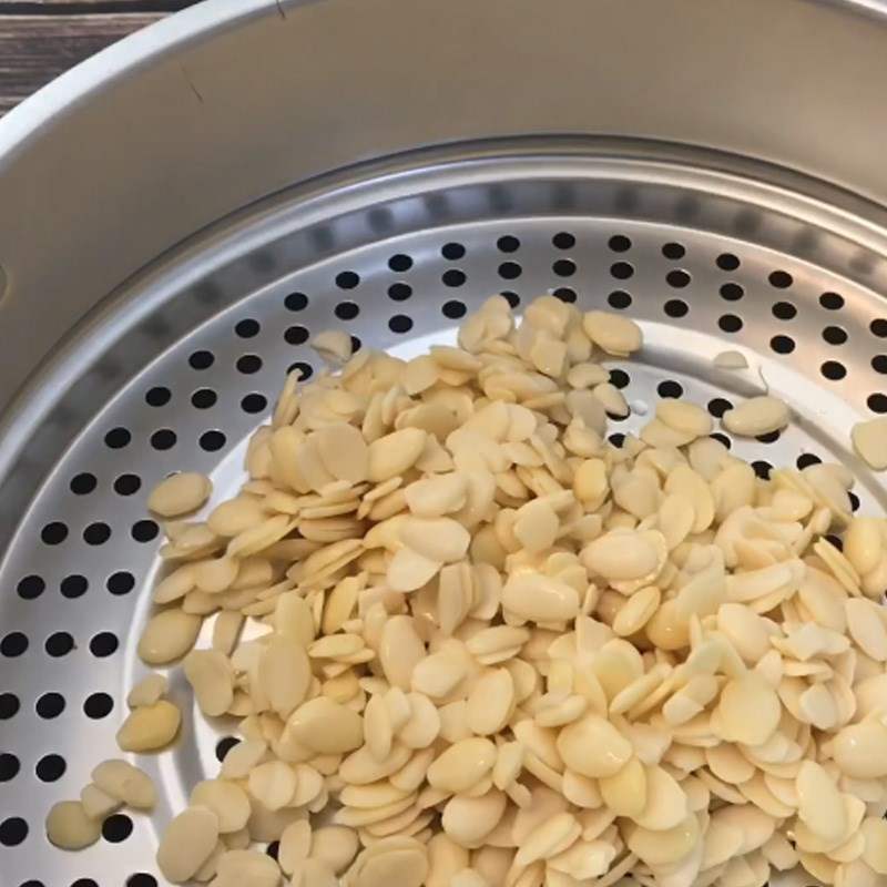 Bước 2 Hấp đậu Chè đậu ván