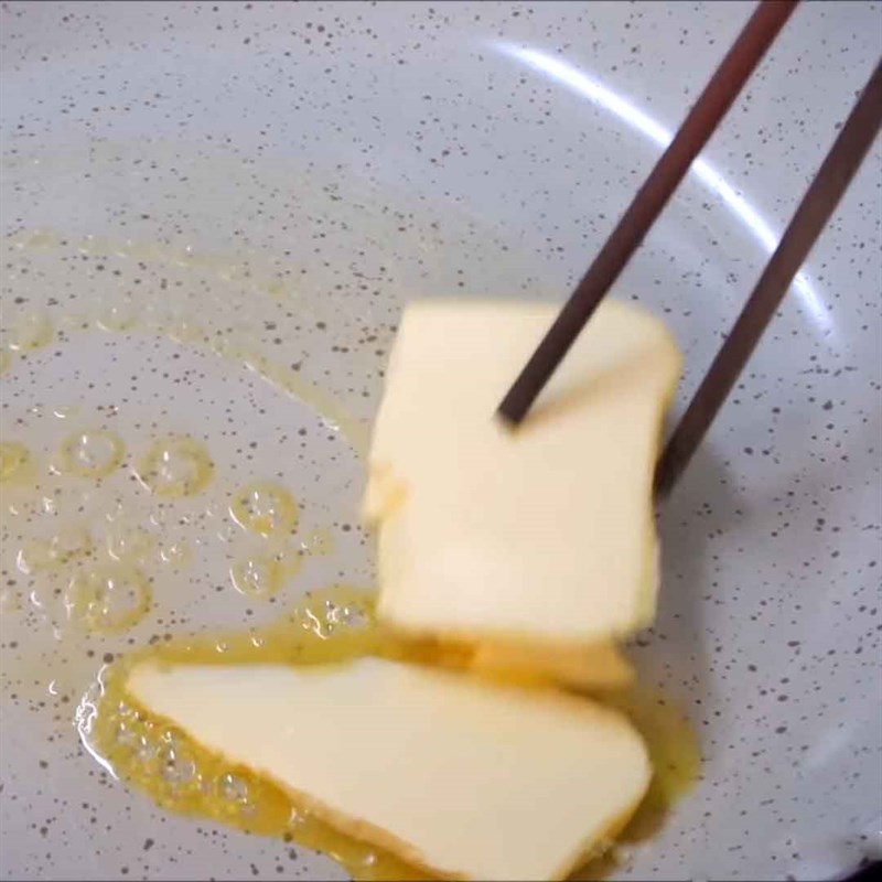 Bước 5 Chiên gà Xôi gà chiên bơ