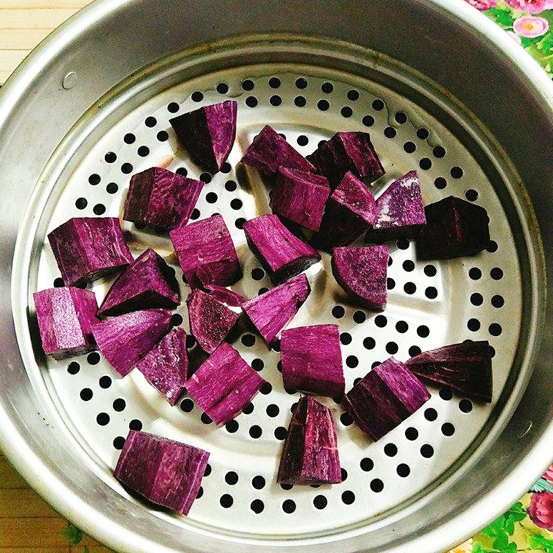 Bước 1 Hấp và nghiền khoai môn Pudding khoai môn từ khoai môn tươi