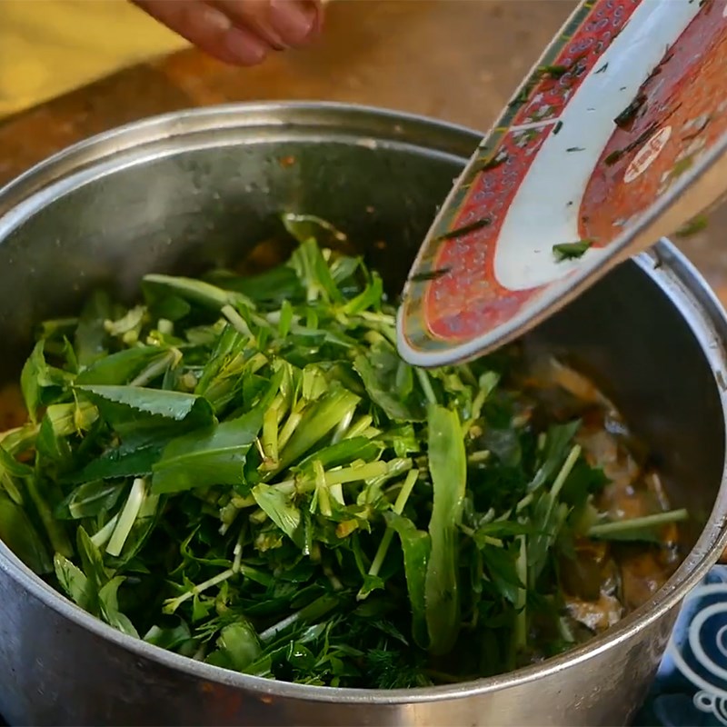 Bước 4 Hoàn thành Lẩu bò nhúng lá giang