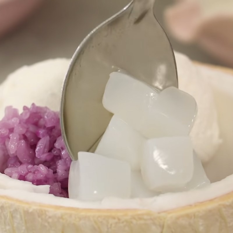 Bước 4 Hoàn thành Kem xôi dừa Thái Lan