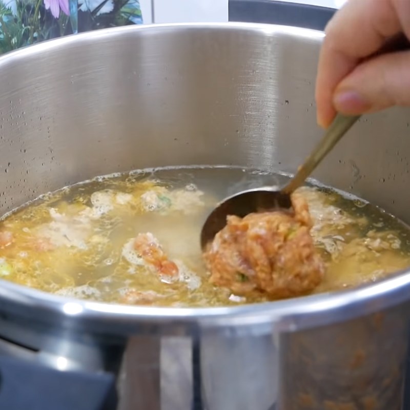 Bước 6 Hoàn thành Bún riêu cua bằng cua hộp