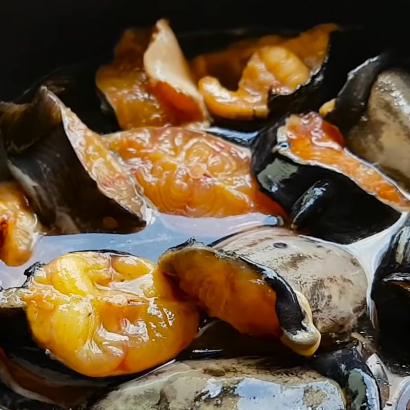 Bước 3 Kho cá Cá trê kho tiêu