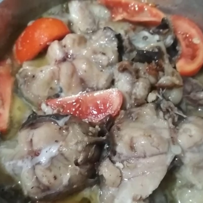 Bước 4 Kho cá Cá trê kho dưa chua