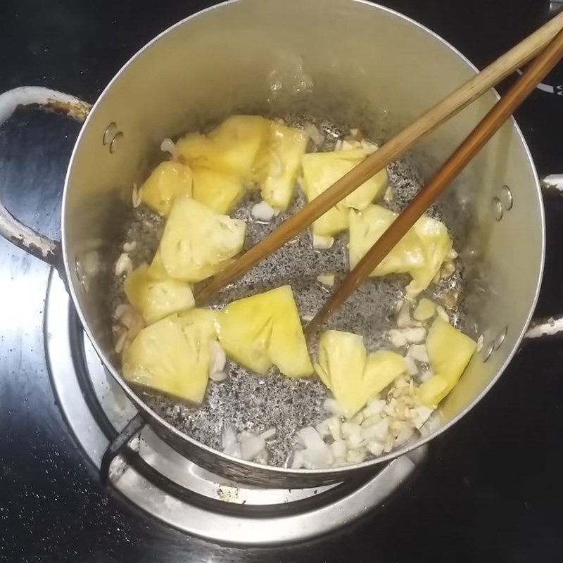 Bước 4 Kho cá Cá chạch kho sả nghệ